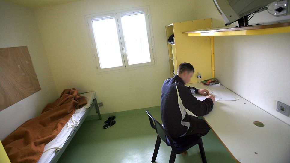 Slam en prison par l'association Manzanillo en Auvergne Rhones Alpes
